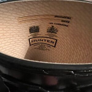 Hunter Glossy Black Women’s Rain Boots